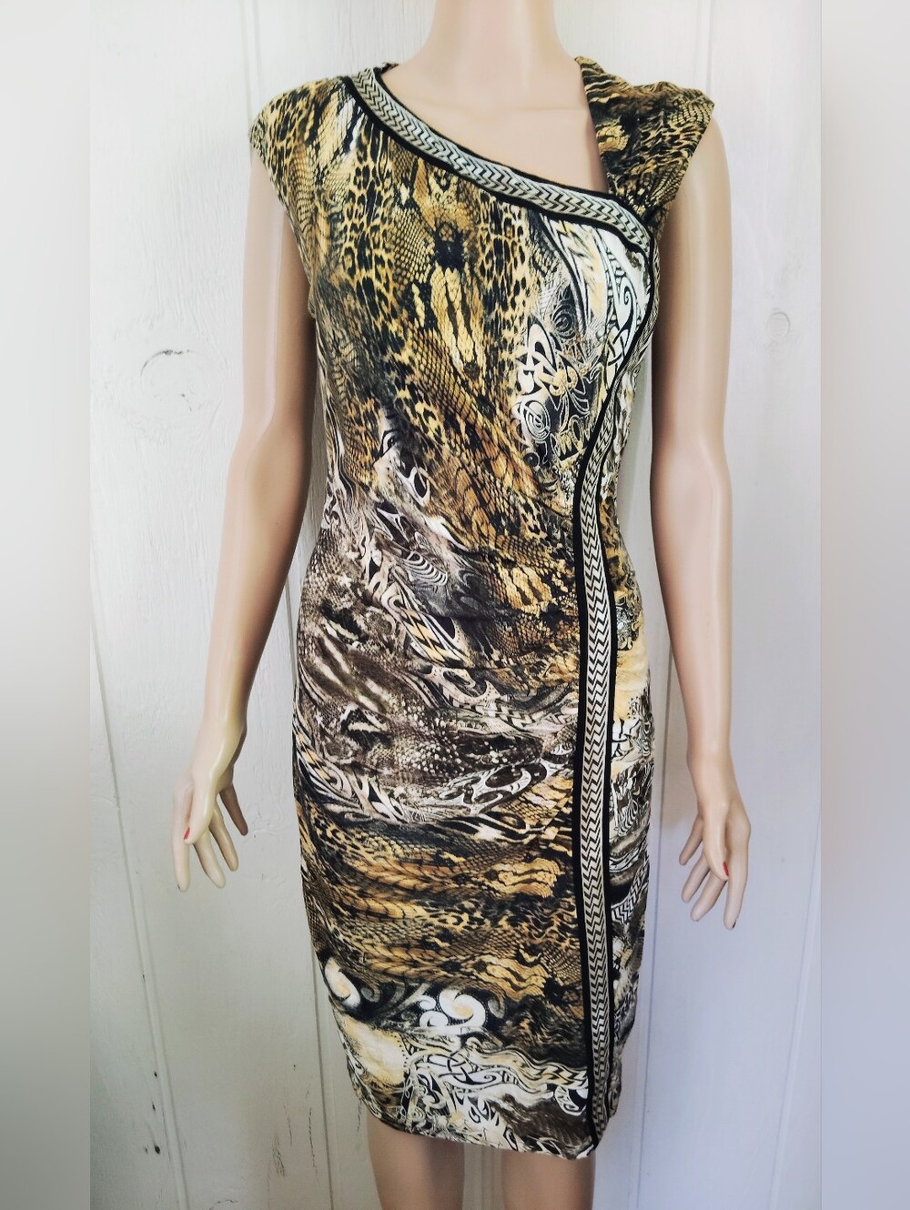LIKE NEW!! Cache, Animal-Print Sheath Dress. Size L